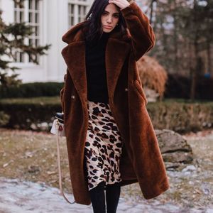 Meet your Posher, Nesrine